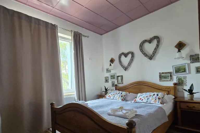 Double Bed Room 11